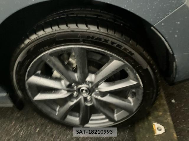 Mazda MAZDA3 2024-03 8100296-6