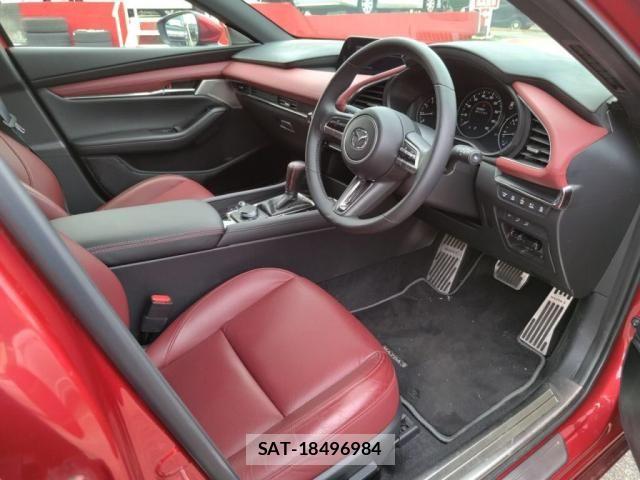 Mazda MAZDA3 2021-09 8100294-20