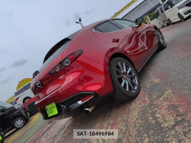 Mazda MAZDA3 2021-09 8100294-25