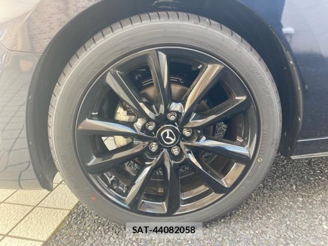 Mazda MAZDA3 2026-03 8100293-9