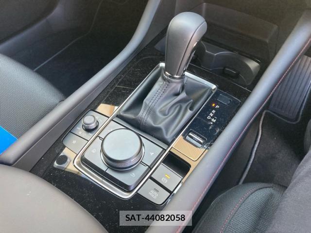 Mazda MAZDA3 2026-03 8100293-18