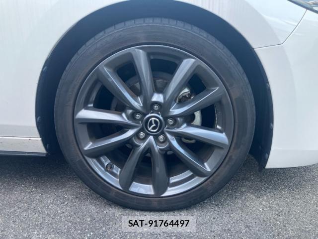 Mazda MAZDA3 2020-02 8100297-4