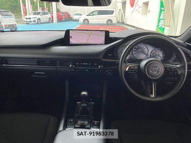 Mazda MAZDA3 2023-09 8100287-18