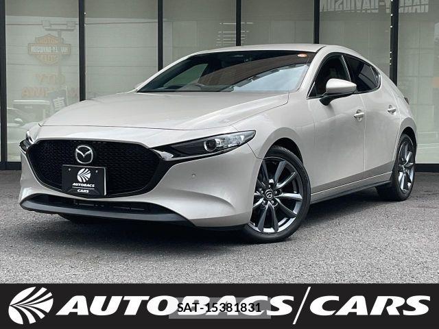 Mazda MAZDA3 2023-08 8131105-0