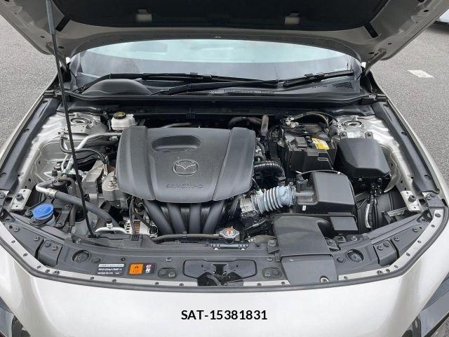 Mazda MAZDA3 2023-08 8131105-14