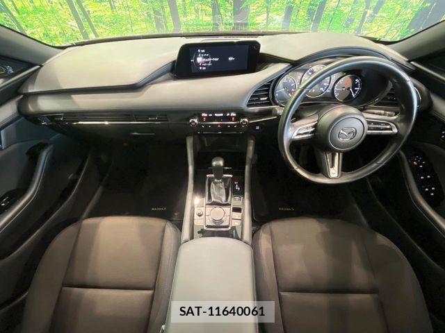 Mazda MAZDA3 2021-07 8131108-1