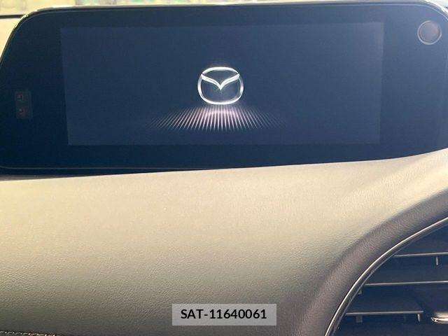 Mazda MAZDA3 2021-07 8131108-2