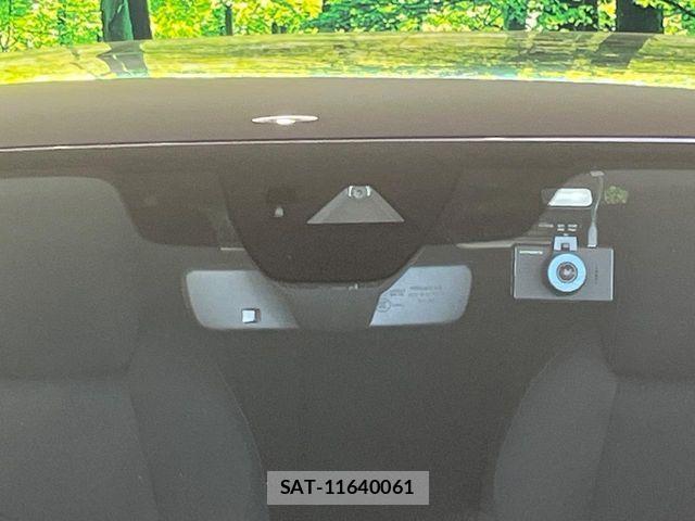 Mazda MAZDA3 2021-07 8131108-4