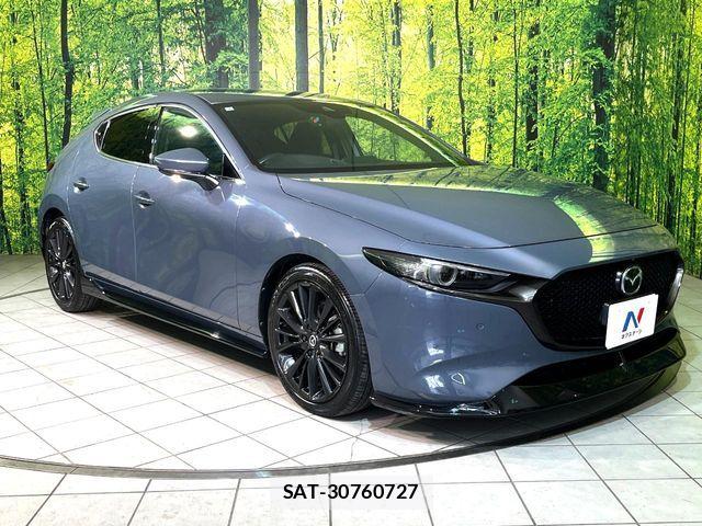 Mazda MAZDA3 2019-07 8146120-15