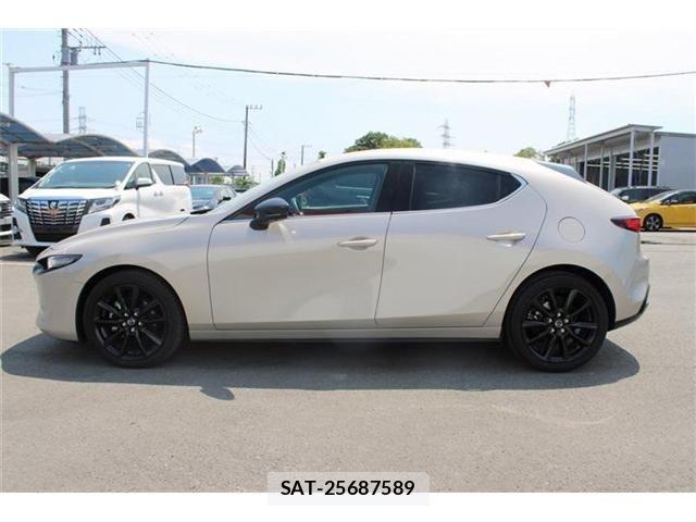 Mazda MAZDA3 2024-12 8146115-4