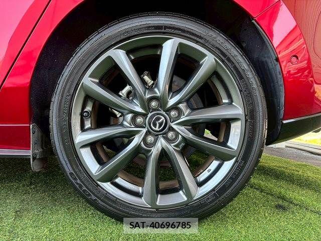 Mazda MAZDA3 2019-08 8146117-18
