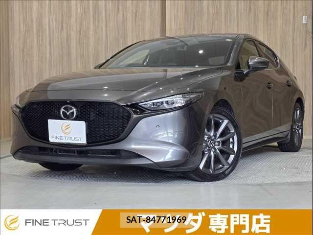Mazda MAZDA3 2022-11 8146118-0