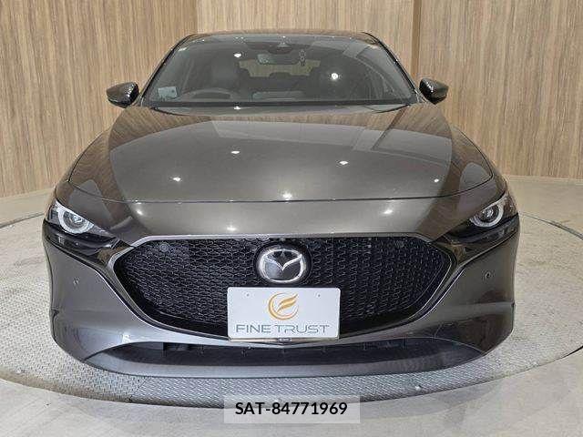 Mazda MAZDA3 2022-11 8146118-14