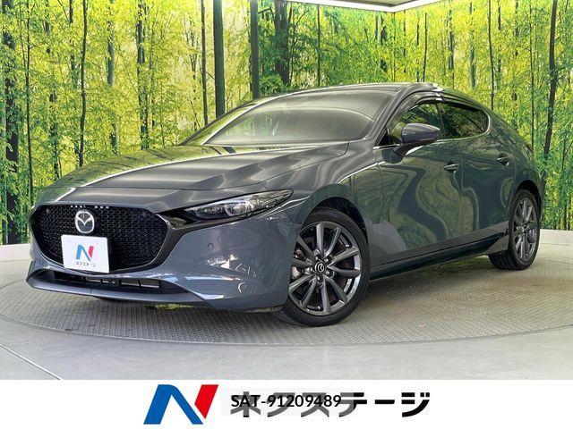 Mazda MAZDA3 2022-03 8146114-0
