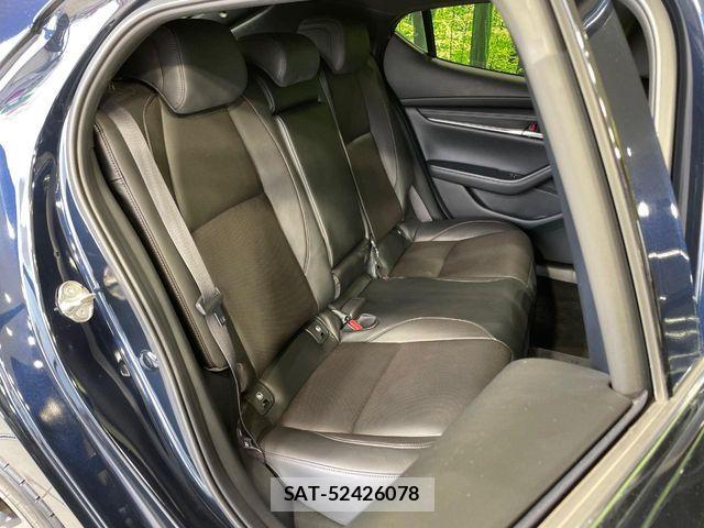 Mazda MAZDA3 2019-12 8158738-8
