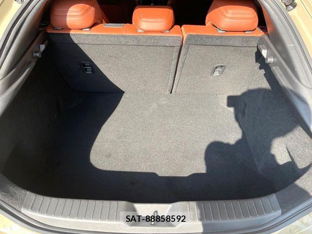 Mazda MAZDA3 2025-03 8208555-11
