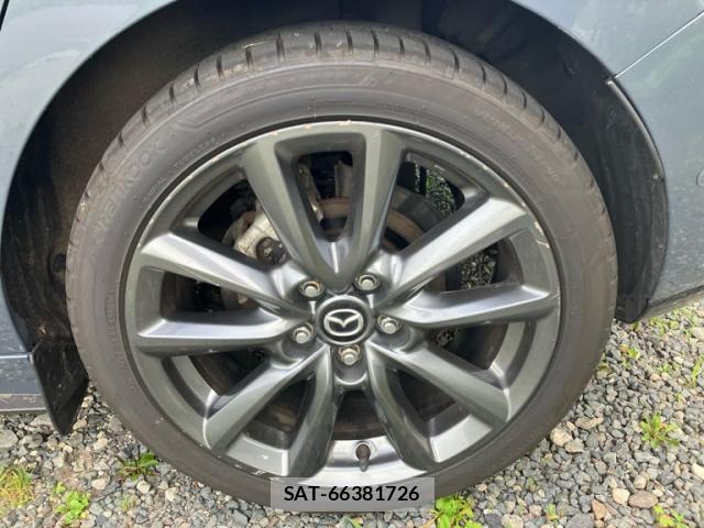 Mazda MAZDA3 2020-03 8208565-12