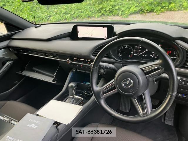 Mazda MAZDA3 2020-03 8208565-16