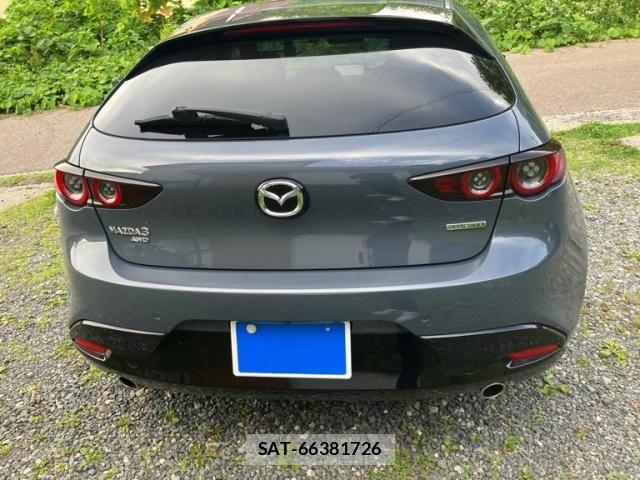 Mazda MAZDA3 2020-03 8208565-1