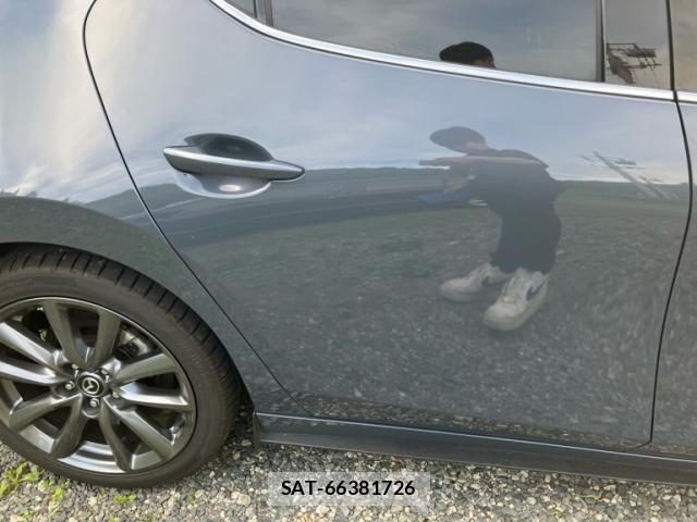 Mazda MAZDA3 2020-03 8208565-5