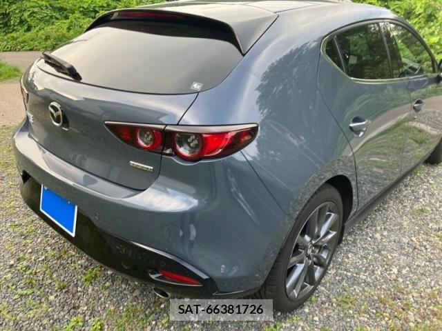 Mazda MAZDA3 2020-03 8208565-6