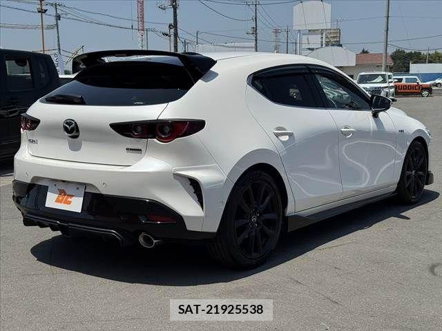 Mazda MAZDA3 2023-05 8208556-14