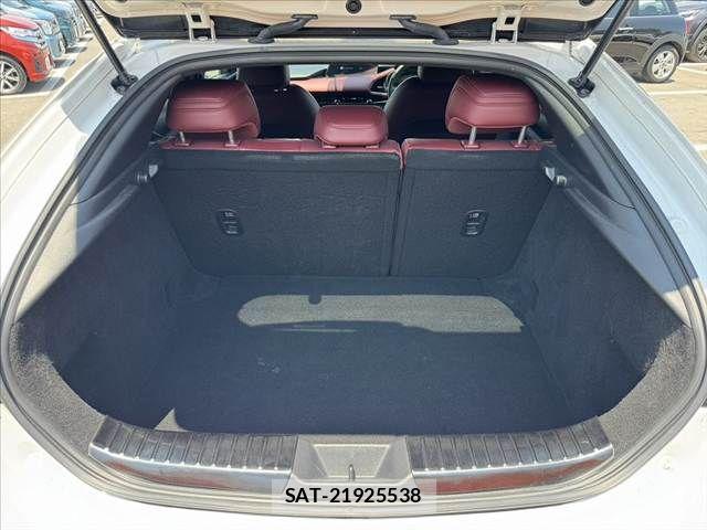 Mazda MAZDA3 2023-05 8208556-18