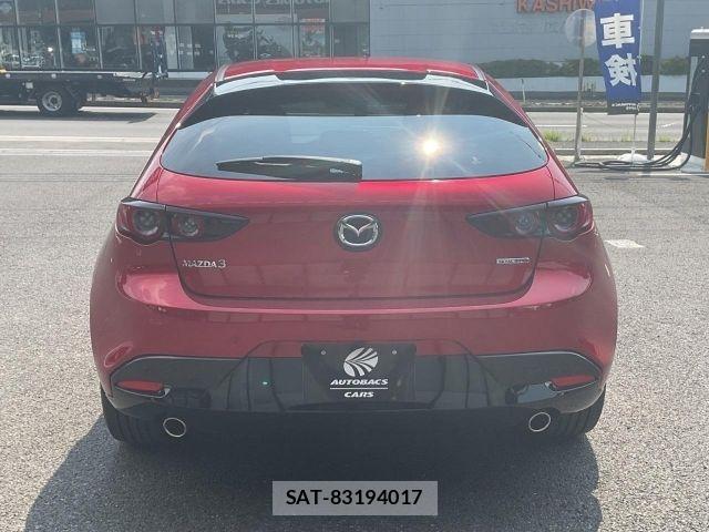 Mazda MAZDA3 2019-08 8208557-9