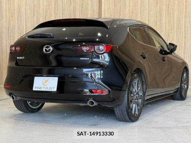 Mazda MAZDA3 2019-08 8208564-17