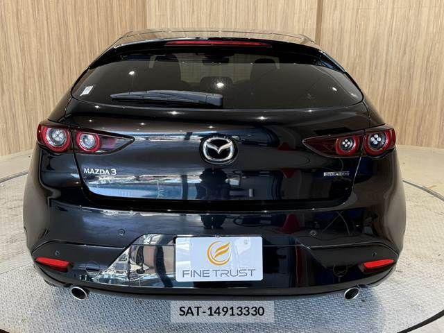Mazda MAZDA3 2019-08 8208564-18