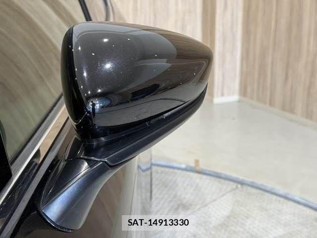 Mazda MAZDA3 2019-08 8208564-23