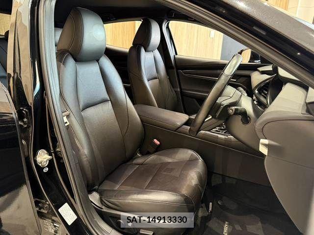 Mazda MAZDA3 2019-08 8208564-8