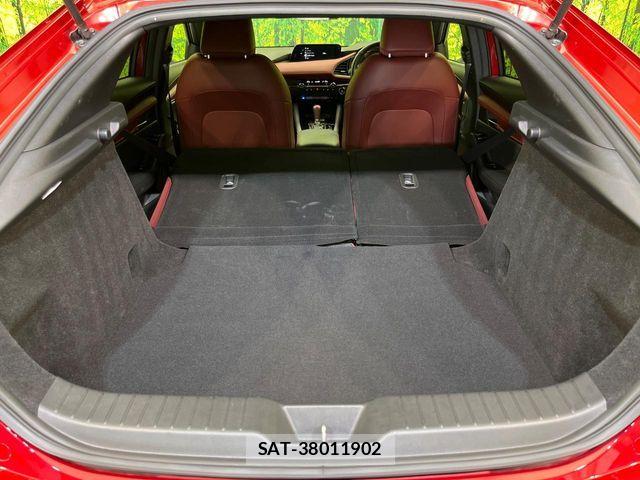 Mazda MAZDA3 2019-12 8208558-10