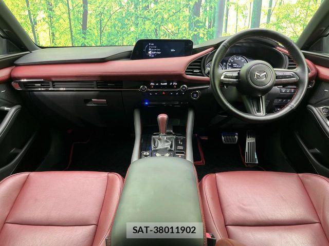 Mazda MAZDA3 2019-12 8208558-1