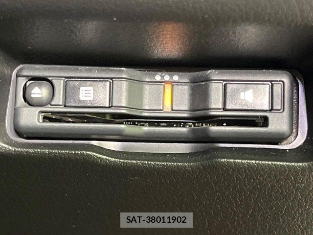 Mazda MAZDA3 2019-12 8208558-6