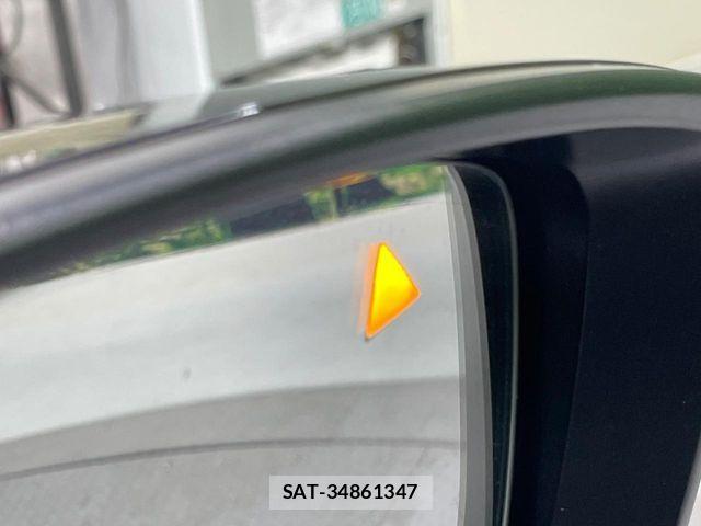 Mazda MAZDA3 2024-01 8230728-7