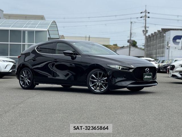Mazda MAZDA3 2019-07 8245827-21