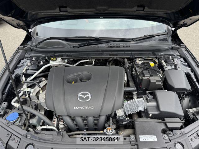 Mazda MAZDA3 2019-07 8245827-28