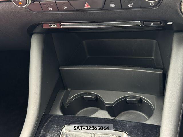 Mazda MAZDA3 2019-07 8245827-7
