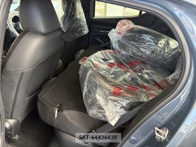 Mazda MAZDA3 2019-08 8245825-14