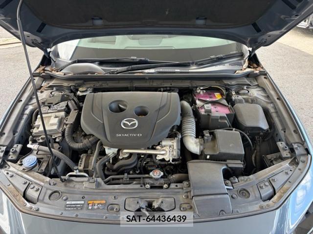 Mazda MAZDA3 2019-08 8245825-15