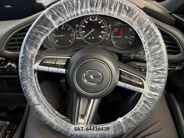 Mazda MAZDA3 2019-08 8245825-17