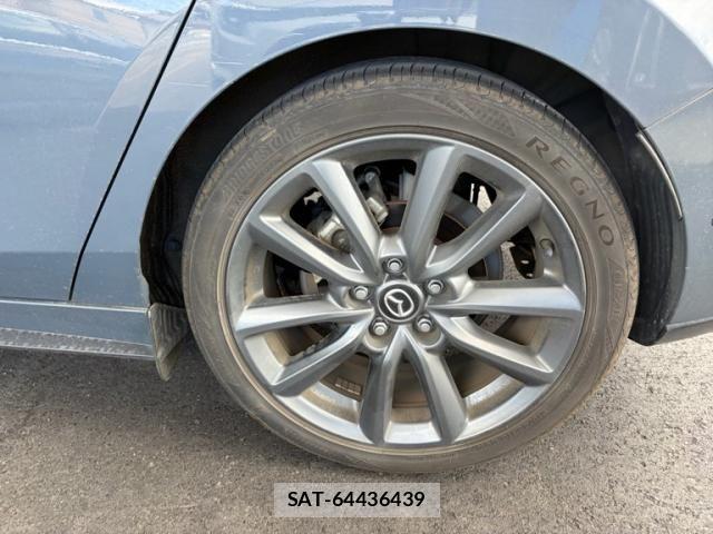 Mazda MAZDA3 2019-08 8245825-5