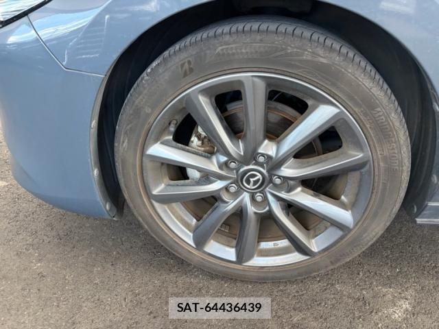 Mazda MAZDA3 2019-08 8245825-6