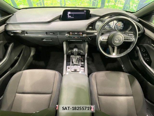 Mazda MAZDA3 2019-07 8245819-1