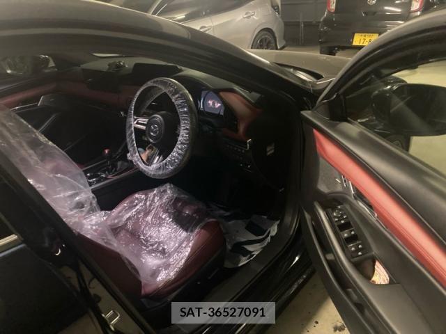 Mazda MAZDA3 2022-09 8315311-10