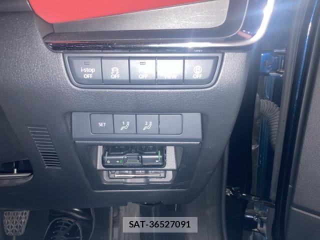 Mazda MAZDA3 2022-09 8315311-13