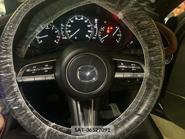Mazda MAZDA3 2022-09 8315311-14