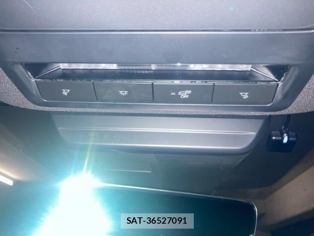 Mazda MAZDA3 2022-09 8315311-26