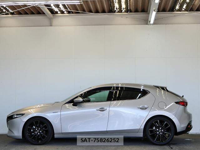 Mazda MAZDA3 2023-09 8315303-12